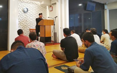 Menjadi Ahli Ilmu yang Benar